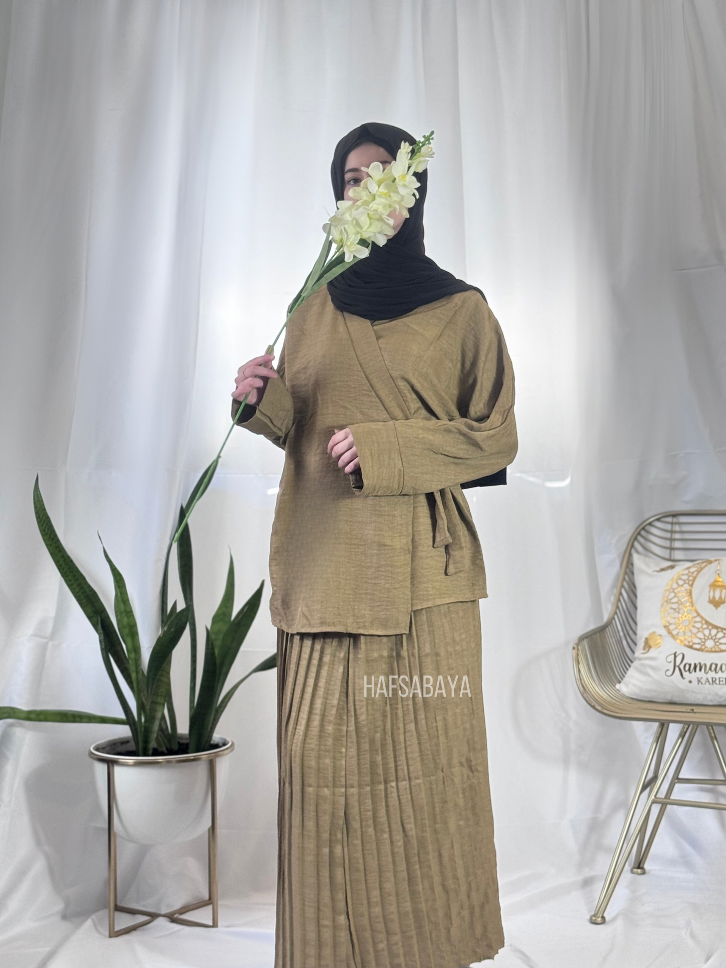 Pleated skirt set