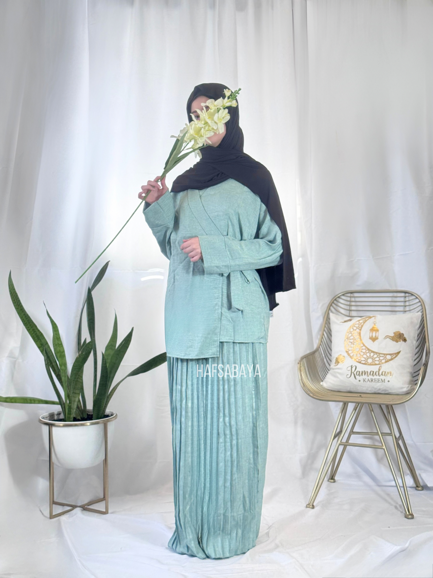 Pleated skirt set