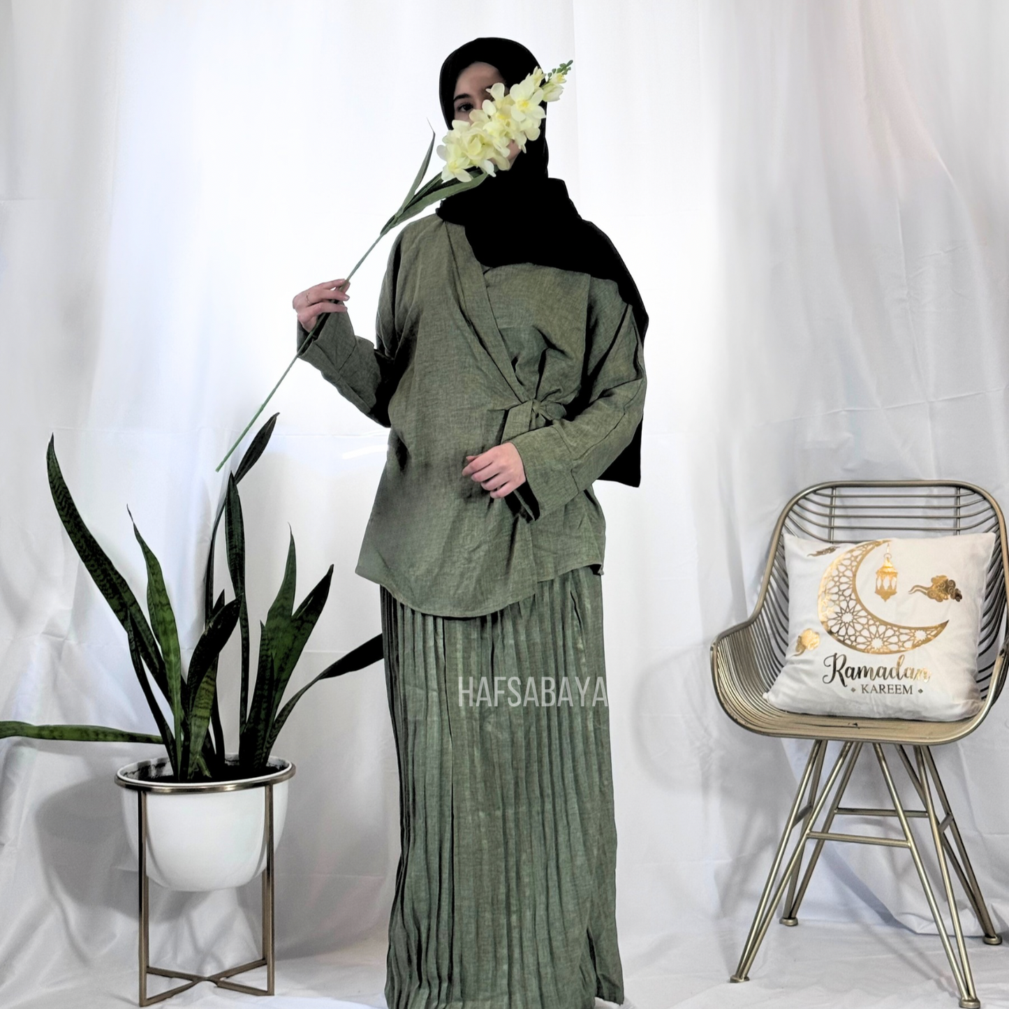 Pleated skirt set