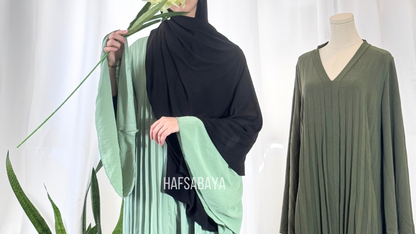 Wavy Abaya - wide sleeves