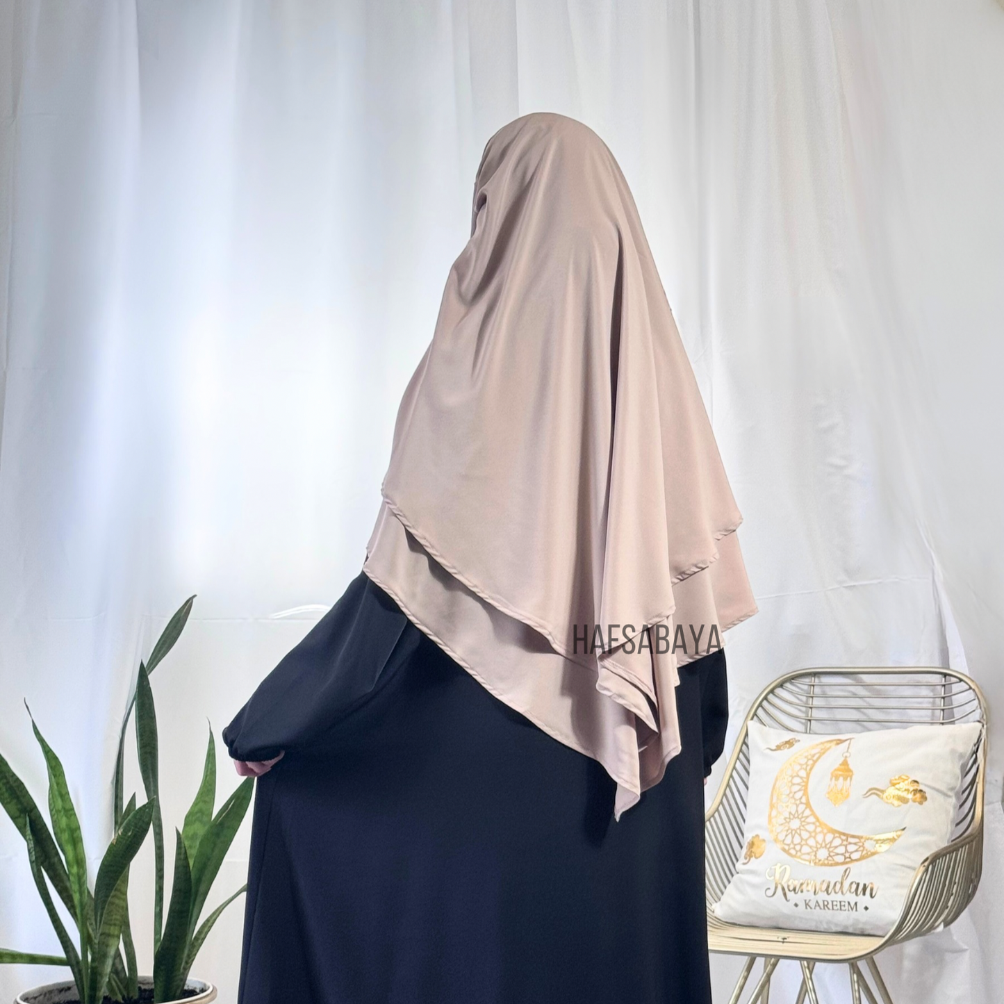 Khimar 2 sails