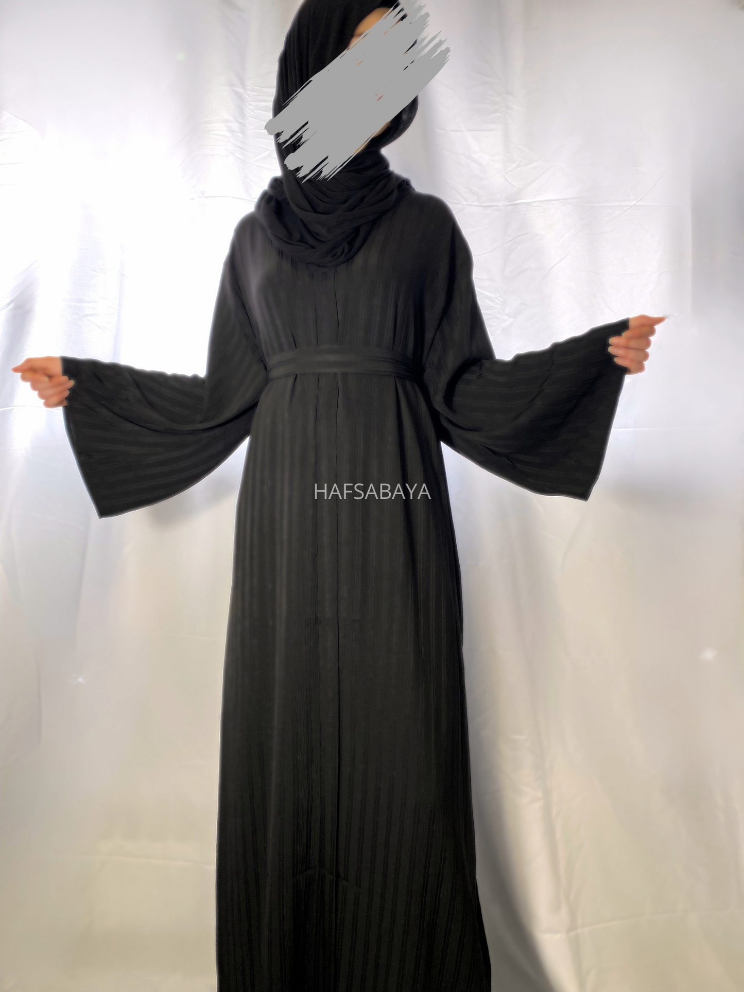 ABAYA D'ÉTÉ - Abaya longue à rayure avec ceinture