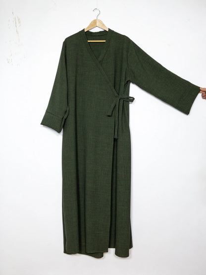 Abaya Tokyo - modern with a stylish knot and wide sleeves